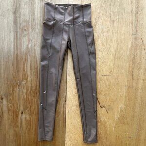 GHOST FLOWER EARTH NOURISH WOMEN’S 7/8 LEGGINGS sz XS Low Rise Yoga Gym